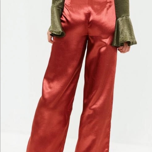 Red satin wide leg pants - Picture 4 of 4